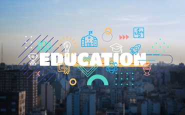 Здесь вы найдете разнообразные онлайн-школы и академии, предлагающие обучение по множеству направлений.