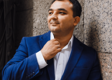 Один из ключевых экспертов Рунета в сфере SMM и цифровых технологи.
